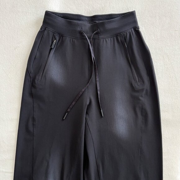 Lululemon License to Train High-Rise Pant - Picture 8 of 11